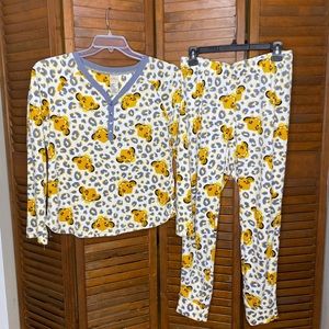Disney The Lion King Two Piece Fleece Pajama Set  Women’s Size Small